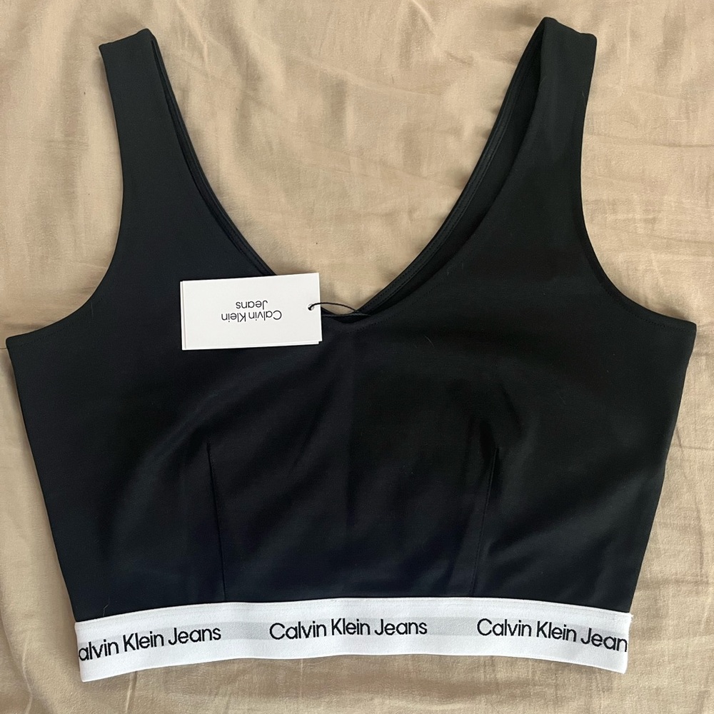 Calvin Klein Set - Picture 2 of 3